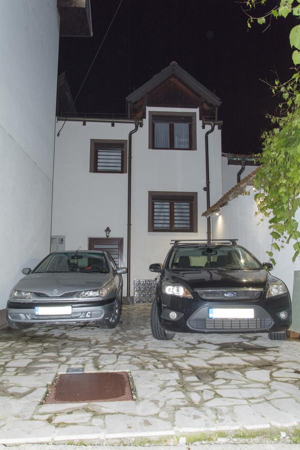 Vacation Home Sarajevo Bagian luar foto