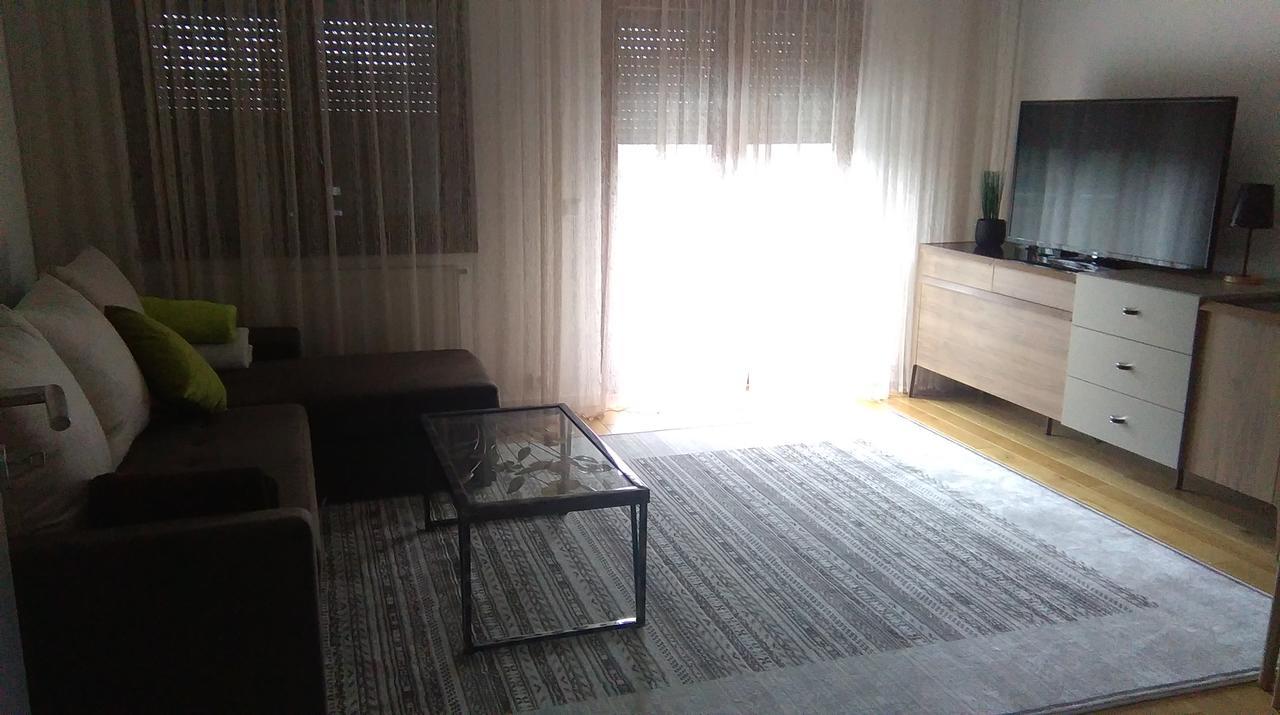 Vacation Home Sarajevo Bagian luar foto